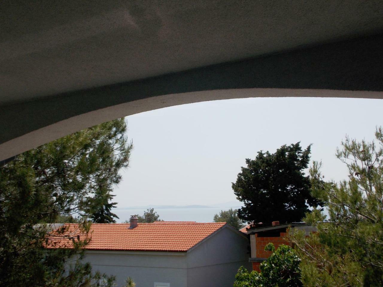 Apartment Vir Luaran gambar